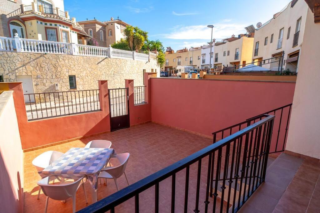 Adosado Con Vistas Al Mar Desde La Piscina Con Bbq Villa Velez Malaga Exterior foto